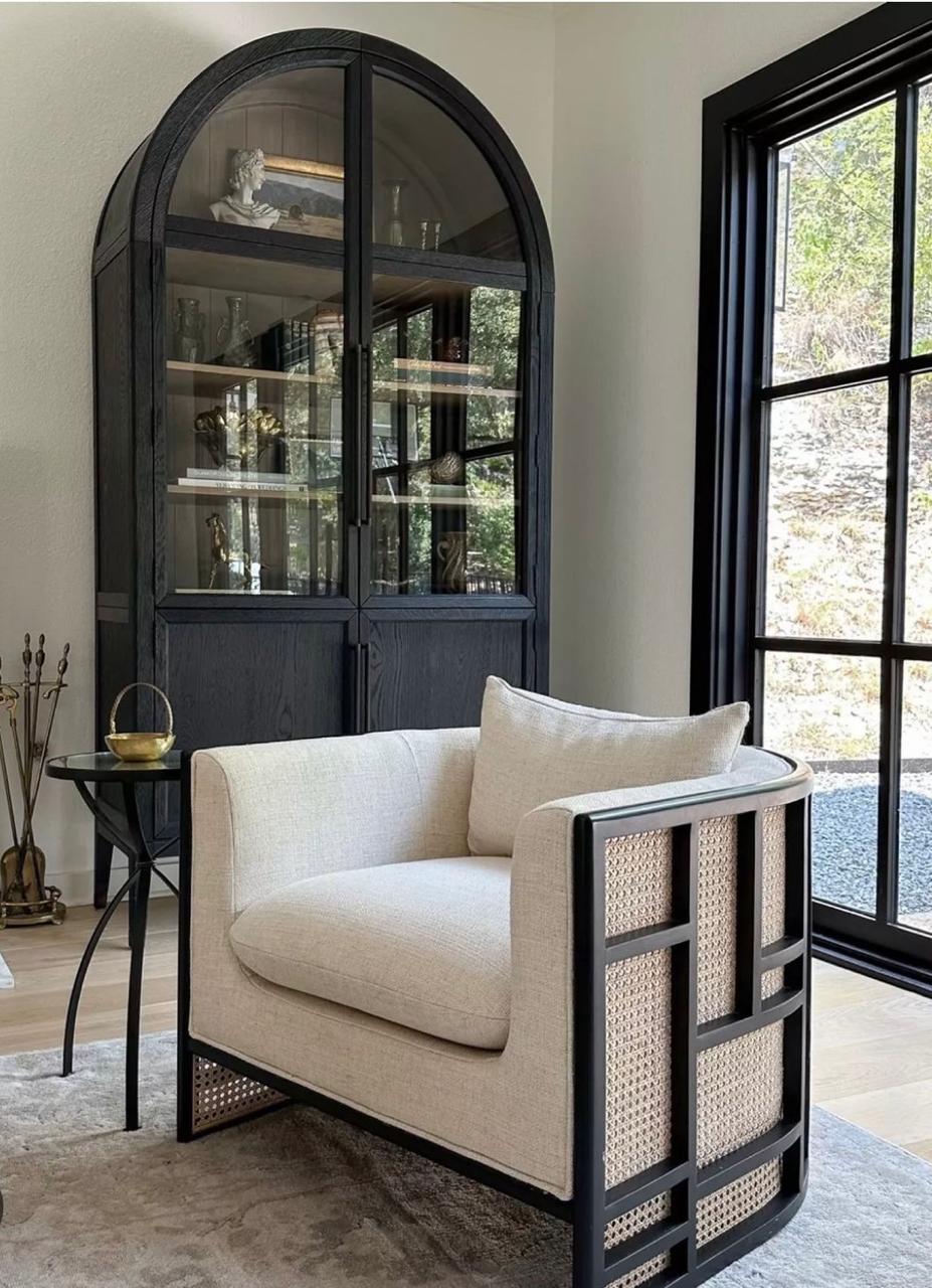 Single Armchair – Wooden Frame + Rattan + Fabric (80x84x74 cm)